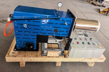 One 1t hot air low nitrogen gas burner was delivered